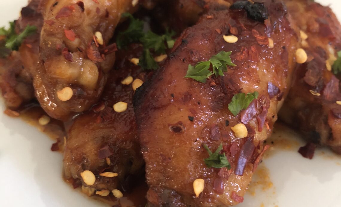 Chicken; chicken wings; bbq wings